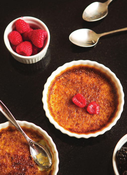 Crème brûlée paléo à la noix de coco